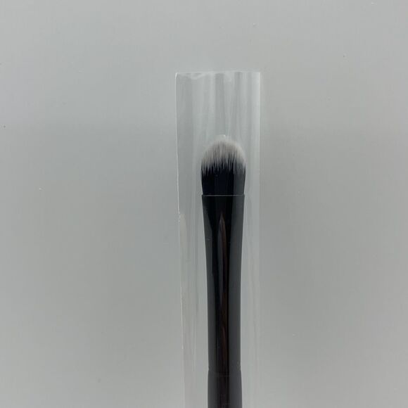 NWT Firma Beauty Concealer Makeup Brush #203 - Picture 5 of 5